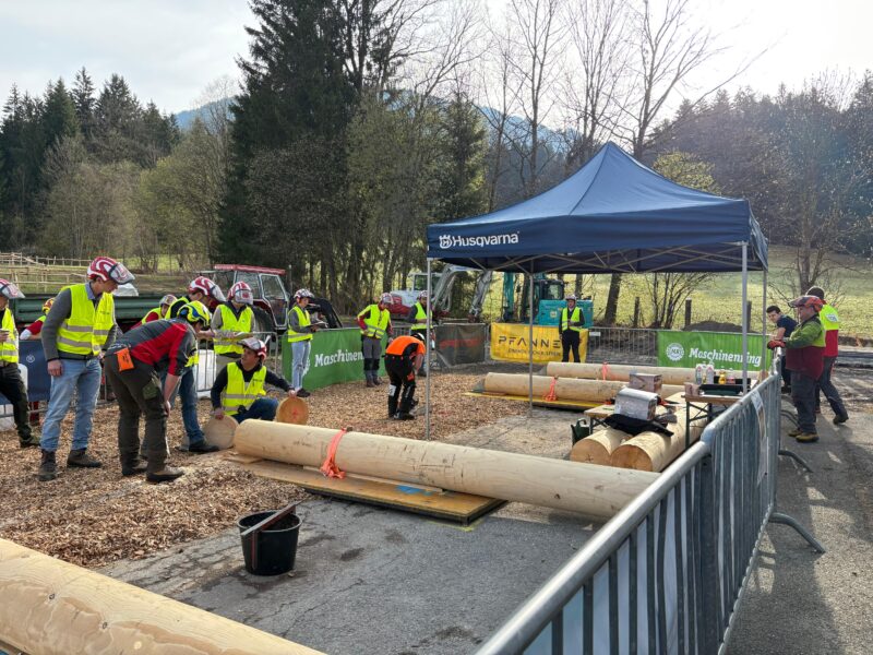 d963fe6a-cd05-4e19-b476-3c7a87012255
                                                